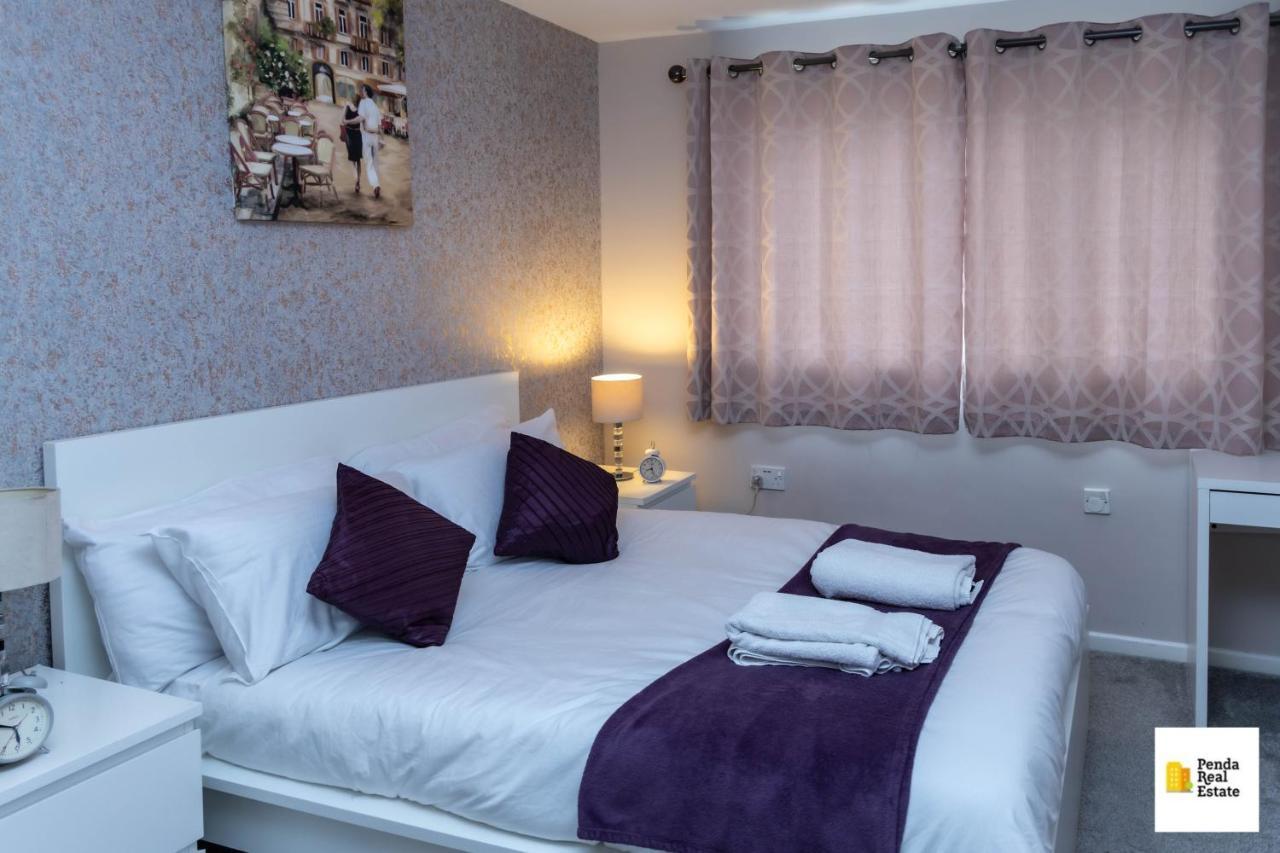 Penda Contractor And Leisure Guests Nottingham Villa Luaran gambar