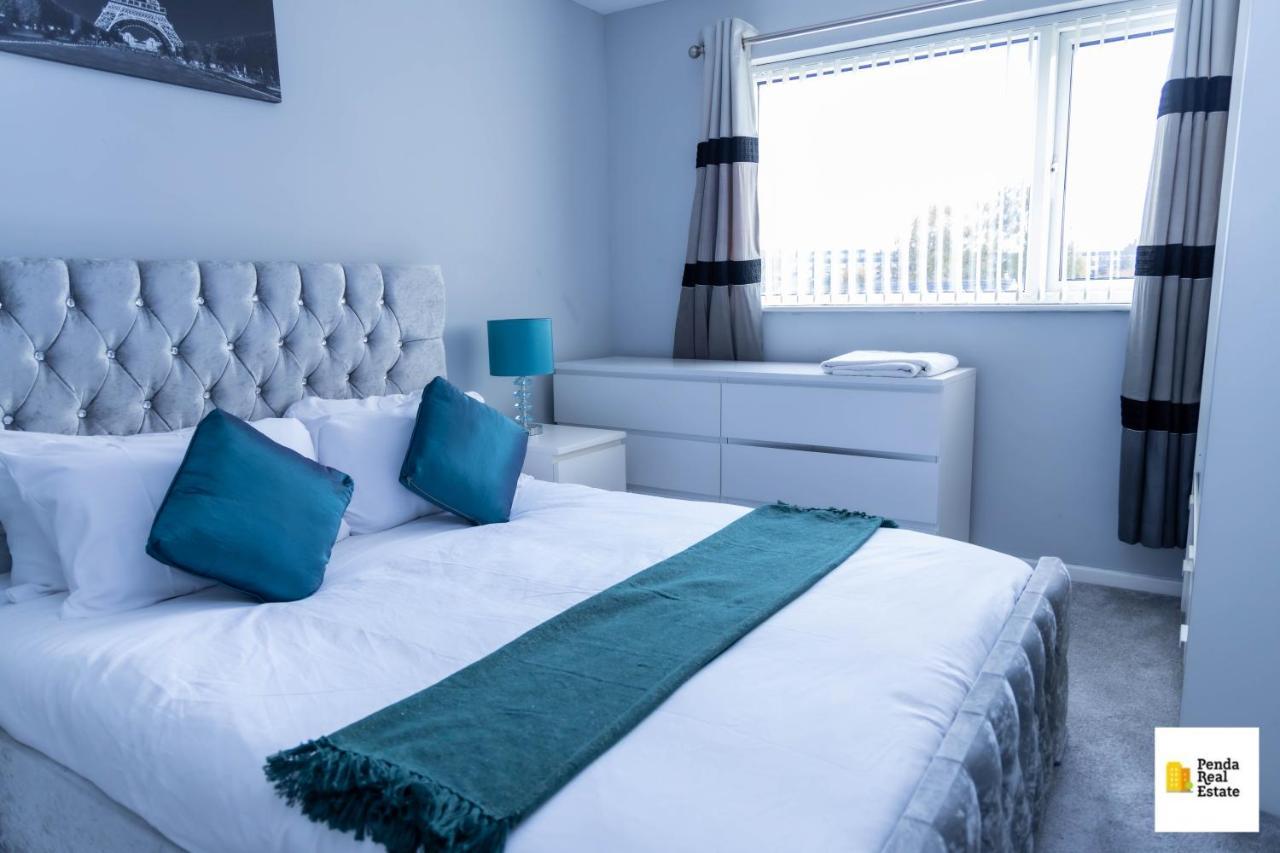 Penda Contractor And Leisure Guests Nottingham Villa Luaran gambar