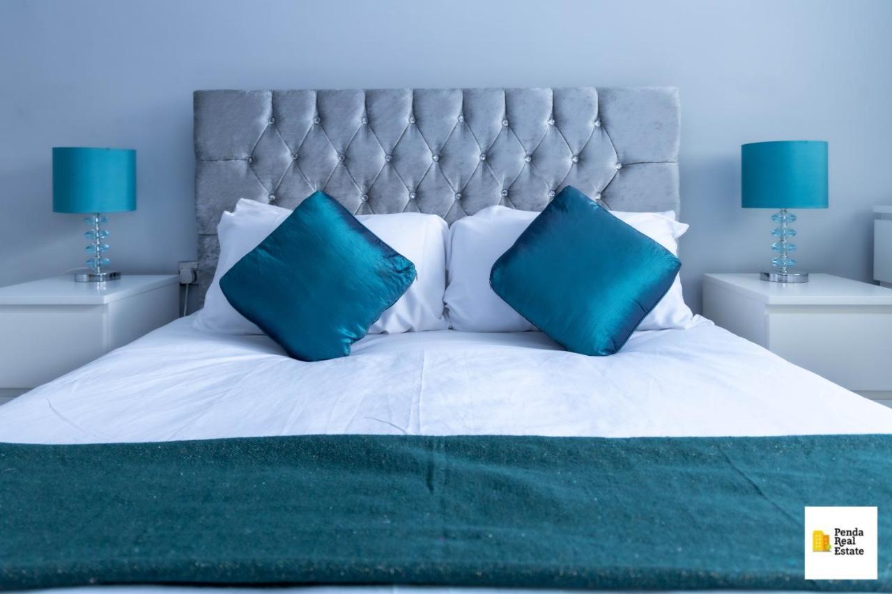 Penda Contractor And Leisure Guests Nottingham Villa Luaran gambar